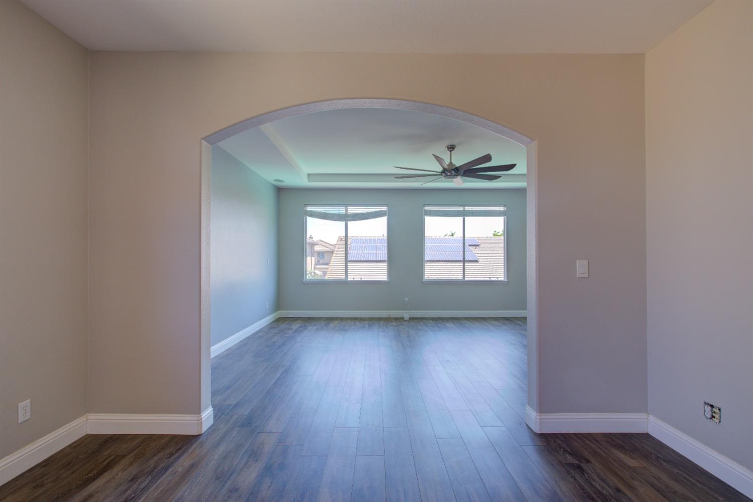 Detail Gallery Image 7 of 75 For 4008 Calais, Modesto,  CA 95356 - 4 Beds | 3 Baths