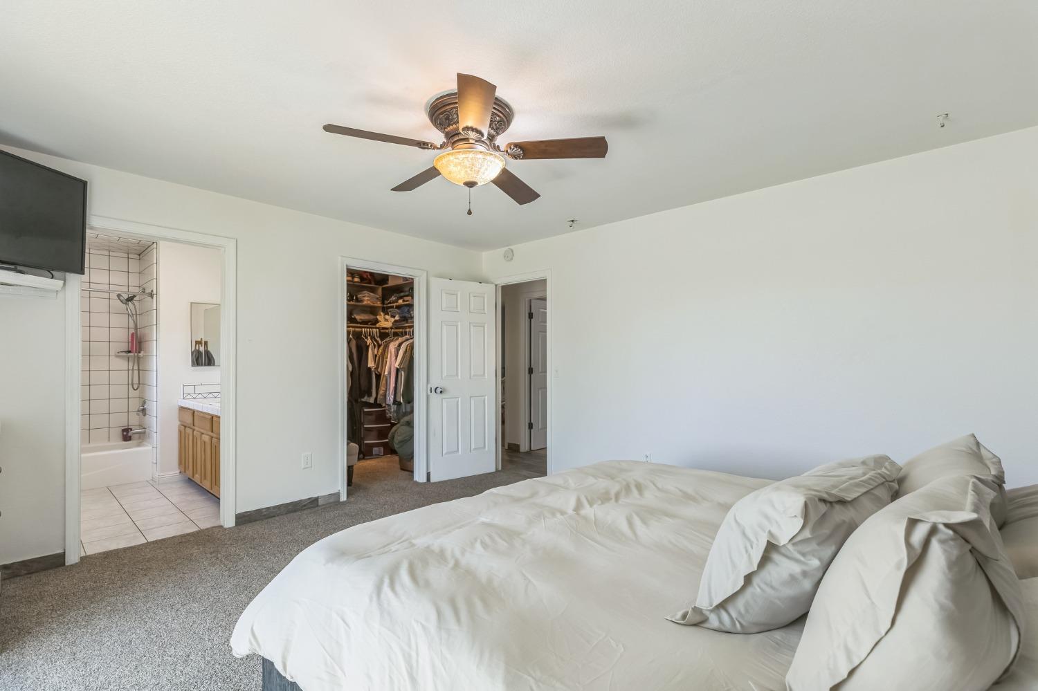 Detail Gallery Image 14 of 27 For 14748 Sutter Highlands, Sutter Creek,  CA 95685 - 3 Beds | 2 Baths