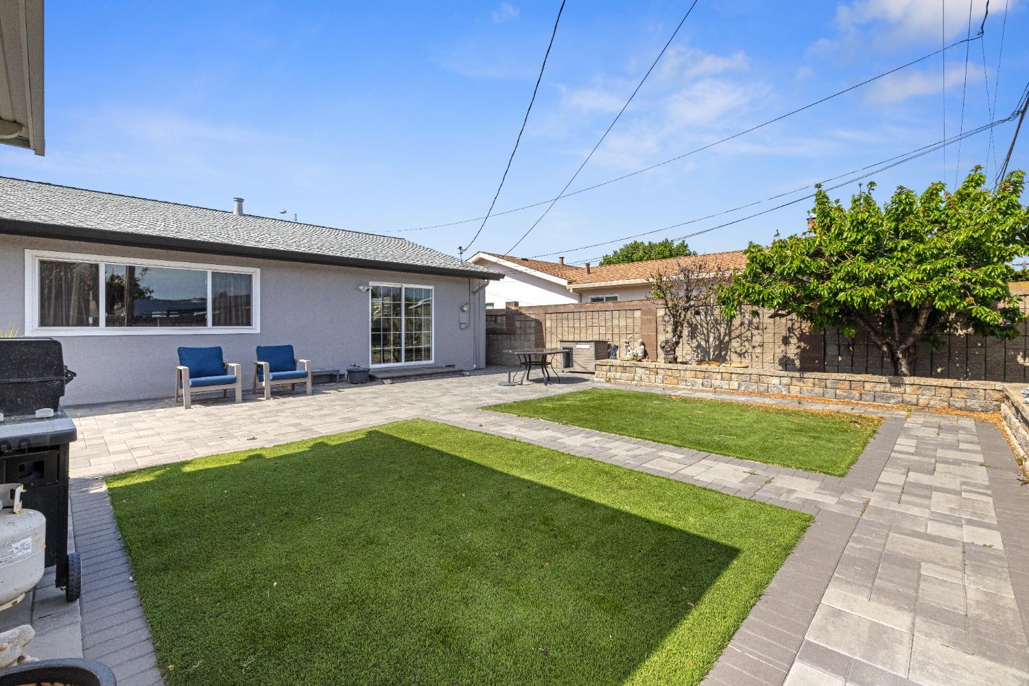 Detail Gallery Image 31 of 33 For 7795 Tamarack Dr, Dublin,  CA 94568 - 3 Beds | 2 Baths