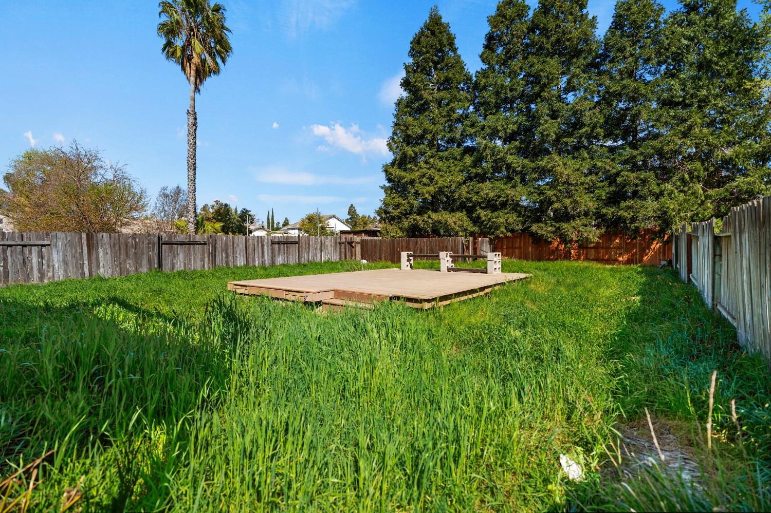 Detail Gallery Image 40 of 50 For 9557 W Village Tree Dr, Elk Grove,  CA 95758 - 3 Beds | 2/1 Baths