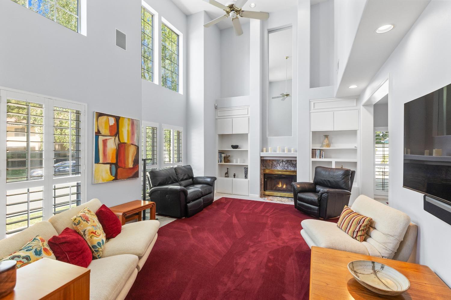 Detail Gallery Image 7 of 56 For 7805 River Village Dr, Sacramento,  CA 95831 - 3 Beds | 2/1 Baths