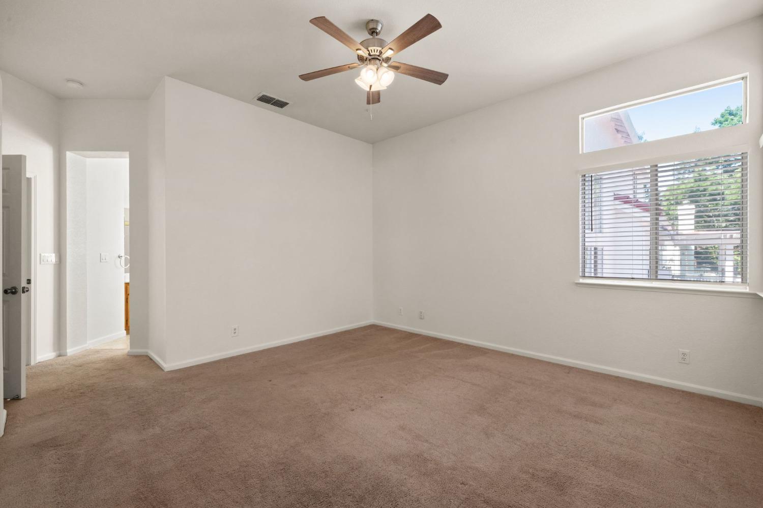 Detail Gallery Image 25 of 45 For 8531 Heather Cross Way, Orangevale,  CA 95662 - 3 Beds | 2 Baths
