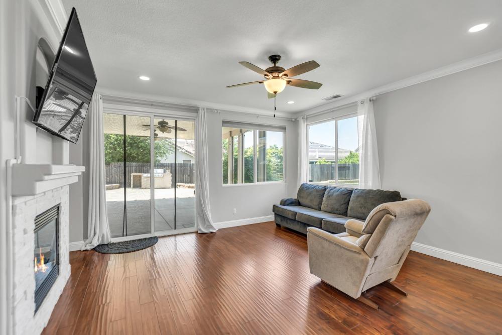 Dorsett Court, Lincoln, California image 15