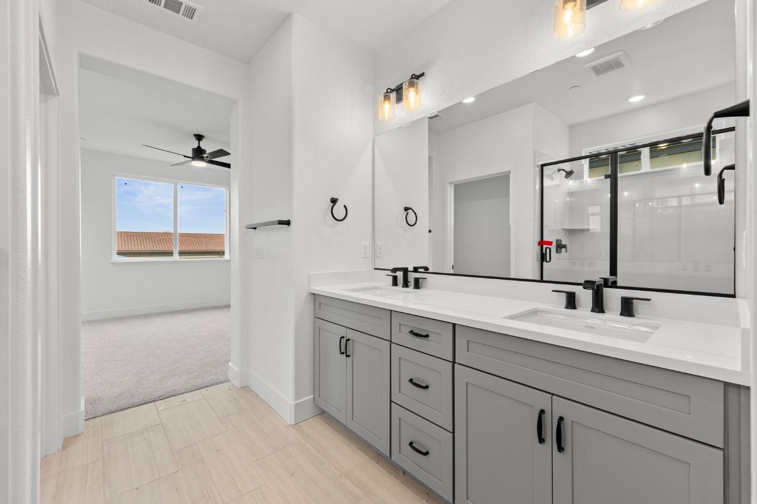 Detail Gallery Image 12 of 18 For 441 Caravaggio (Lot 4) Cir, Sacramento,  CA 95835 - 3 Beds | 2/1 Baths