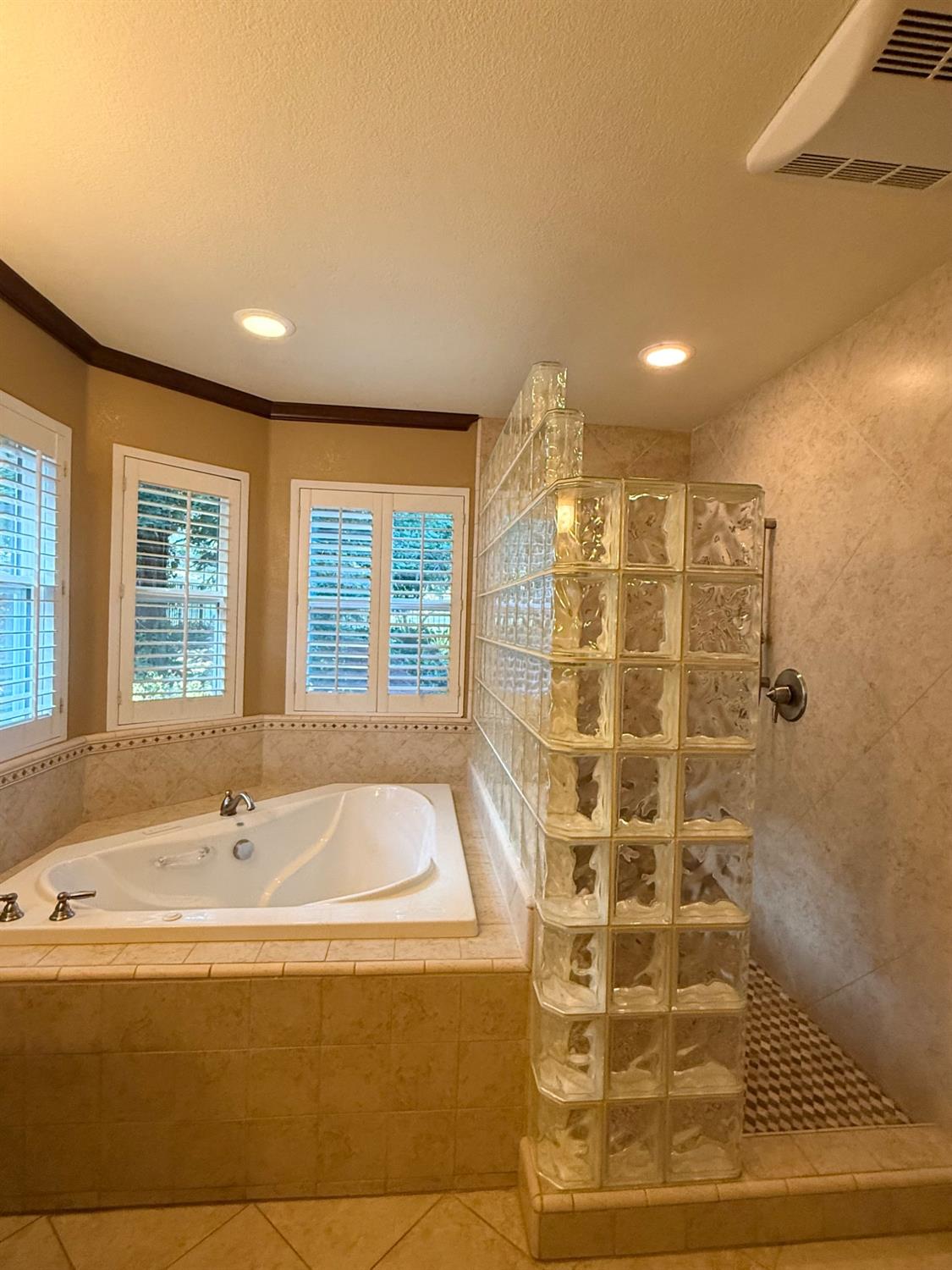 Detail Gallery Image 28 of 56 For 14704 Guadalupe Dr, Rancho Murieta,  CA 95683 - 4 Beds | 3 Baths