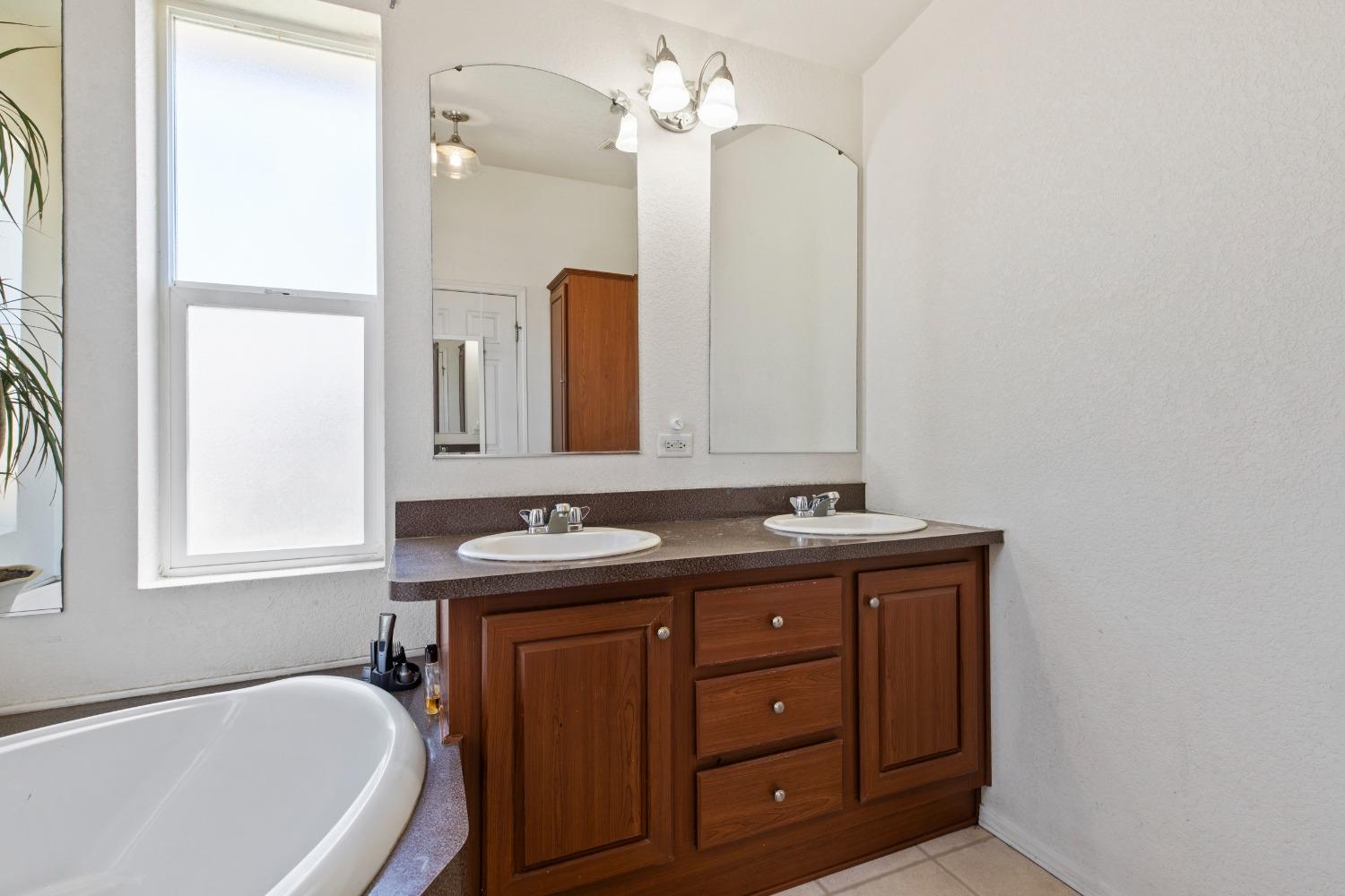 Detail Gallery Image 17 of 23 For 7341 Eleanor Ave, Oakdale,  CA 95361 - 3 Beds | 2 Baths