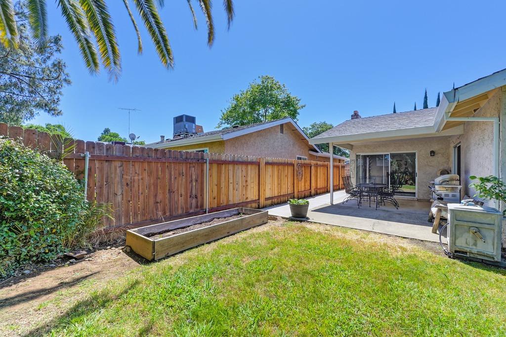 New River Circle, Rancho Cordova, California image 35