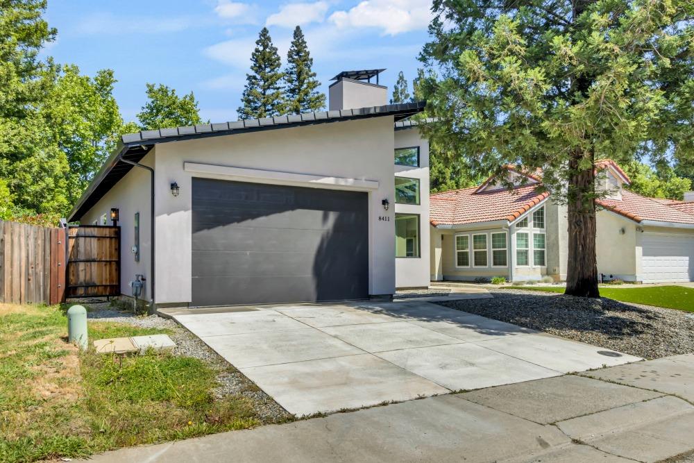 Detail Gallery Image 2 of 48 For 8411 Aster Ct, Citrus Heights,  CA 95610 - 3 Beds | 2 Baths