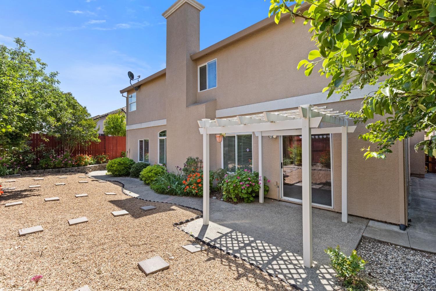 Detail Gallery Image 60 of 62 For 7920 Tetotom Park Way, Antelope,  CA 95843 - 5 Beds | 3 Baths
