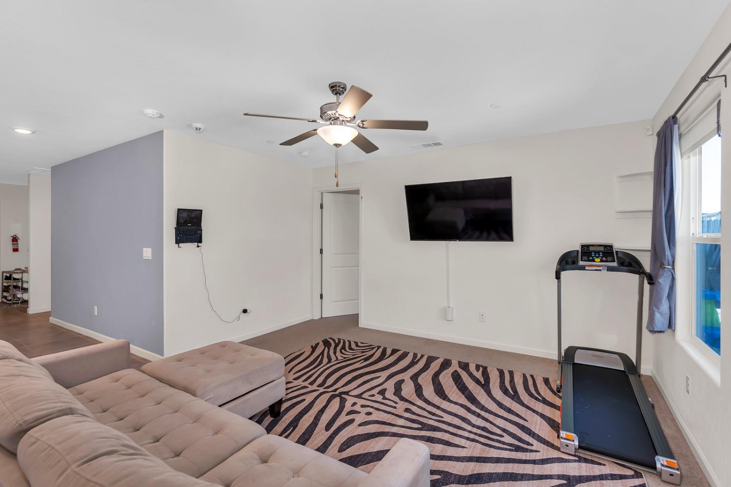 Detail Gallery Image 22 of 48 For 627 Suzanne Dr, Merced,  CA 95348 - 4 Beds | 2 Baths