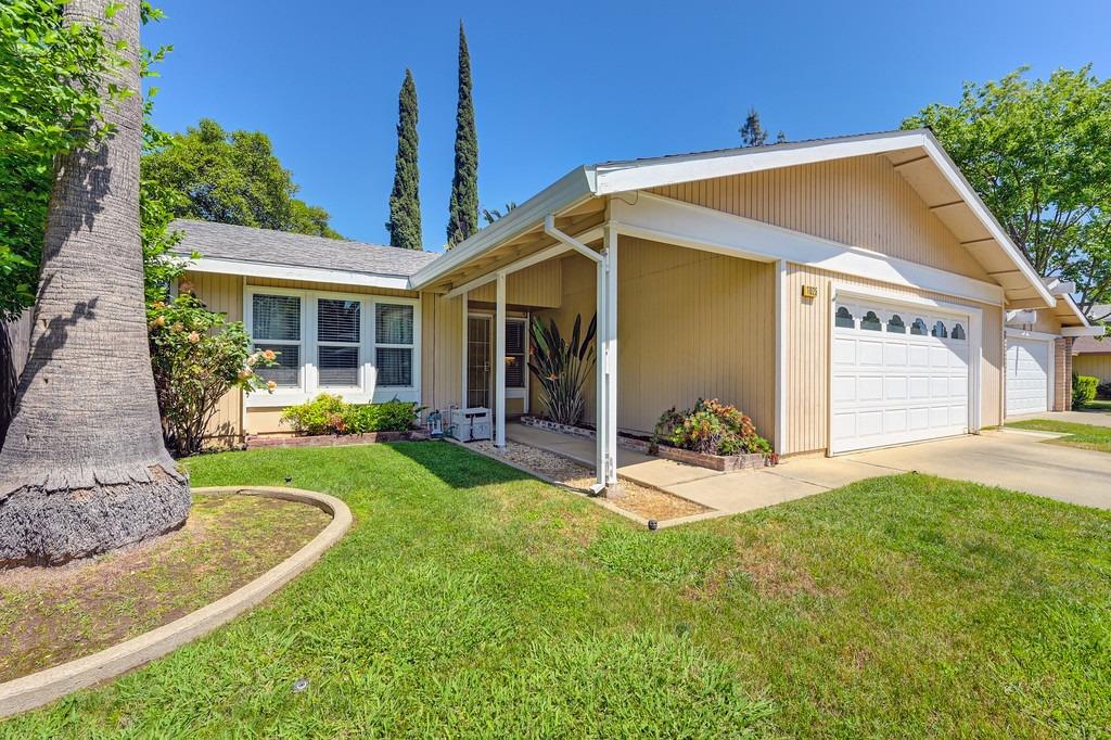 New River Circle, Rancho Cordova, California image 3