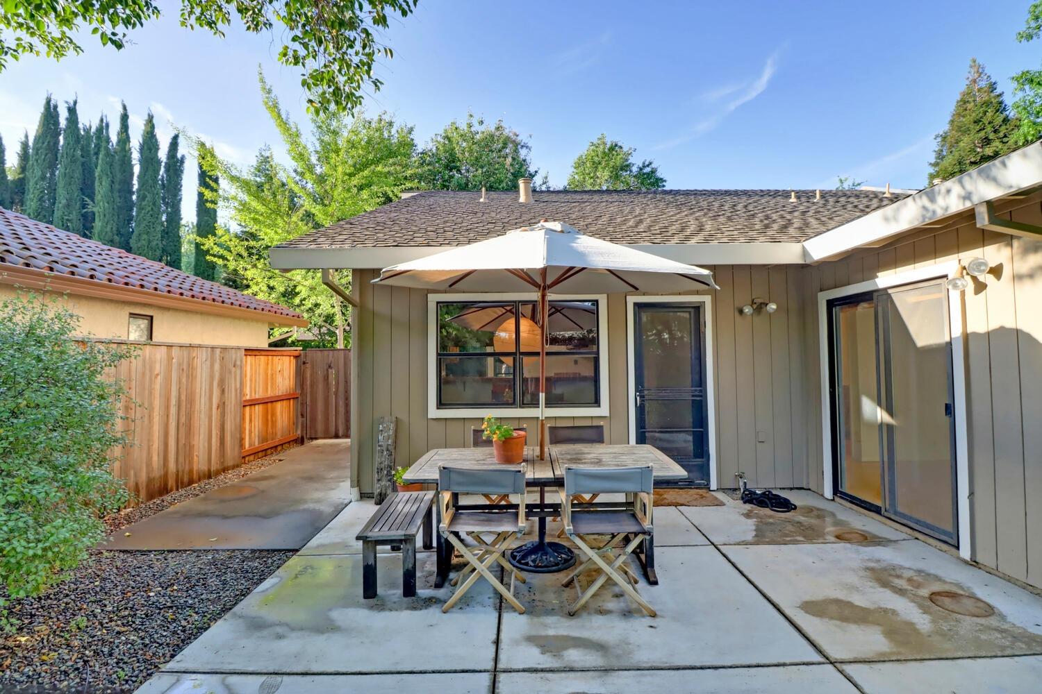 Oyster Bay Avenue, Davis, California image 45
