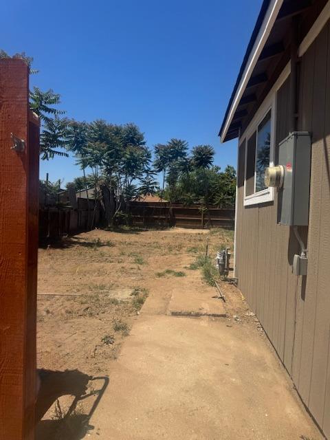 Detail Gallery Image 8 of 14 For 1415 Avondale Ave, Modesto,  CA 95358 - 1 Beds | 1 Baths