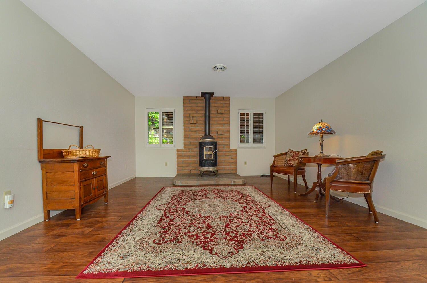Detail Gallery Image 9 of 51 For 31 Bernardis St, Sutter Creek,  CA 95685 - 3 Beds | 2 Baths
