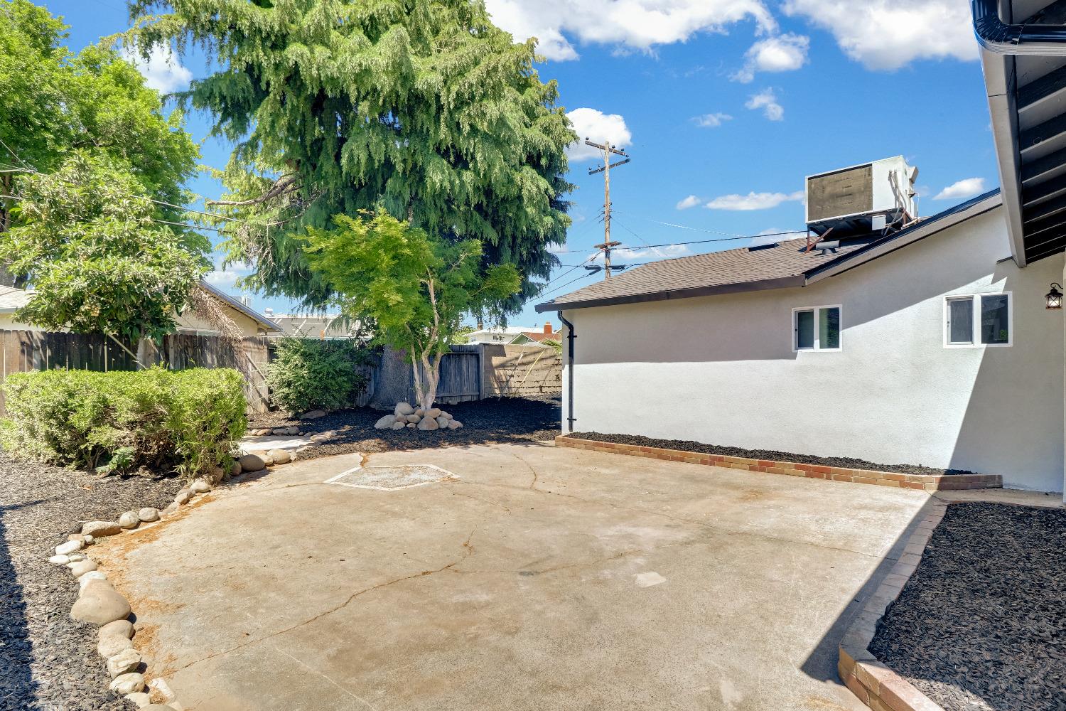 Detail Gallery Image 35 of 37 For 6004 Westbrook Dr, Citrus Heights,  CA 95621 - 3 Beds | 2 Baths