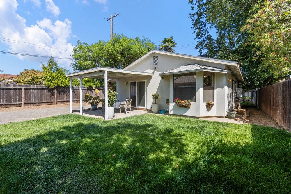 Detail Gallery Image 19 of 29 For 6116 Lincoln Ave, Carmichael,  CA 95608 - 2 Beds | 1 Baths