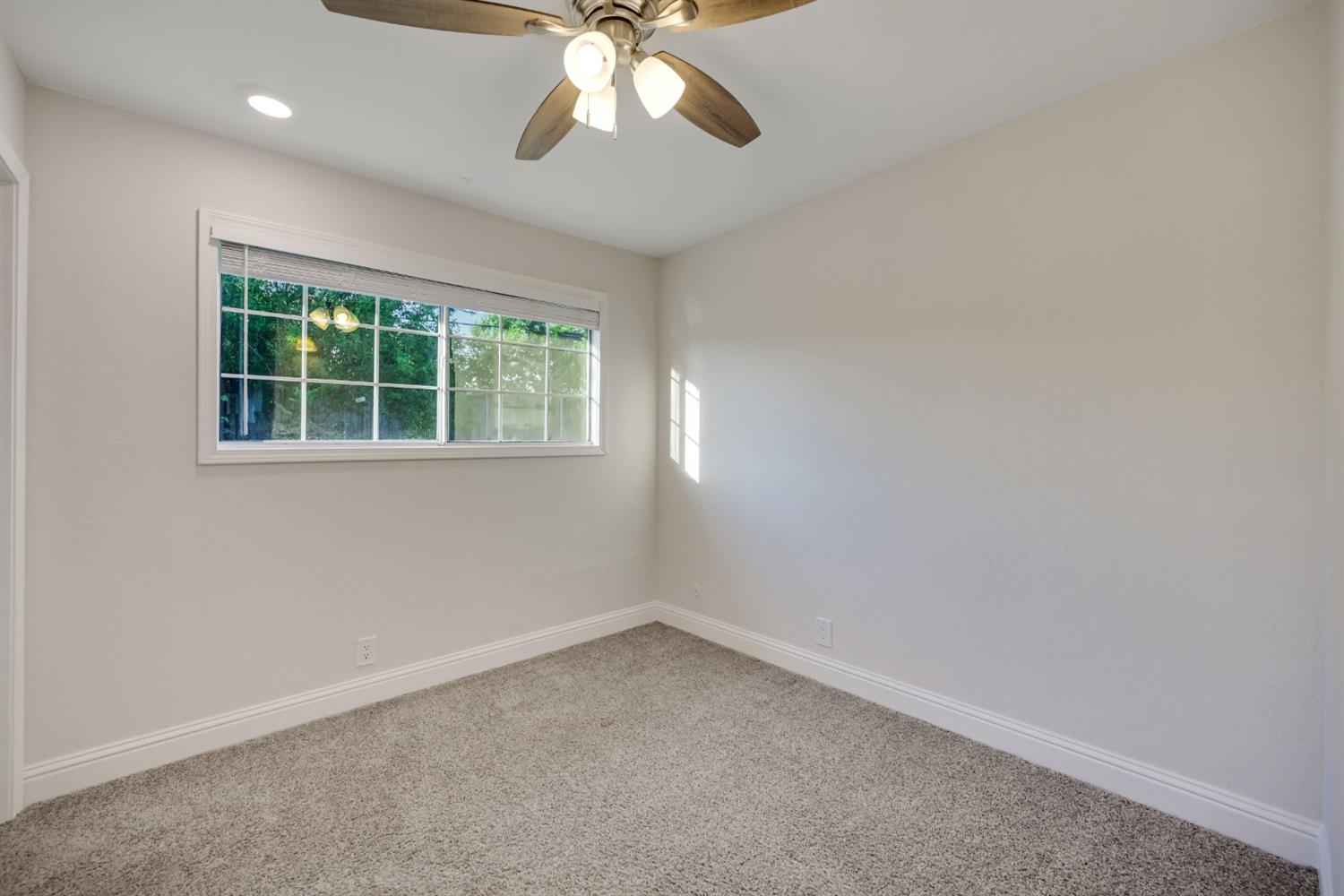 Detail Gallery Image 18 of 27 For 356 Yampa Cir, Sacramento,  CA 95838 - 3 Beds | 2 Baths