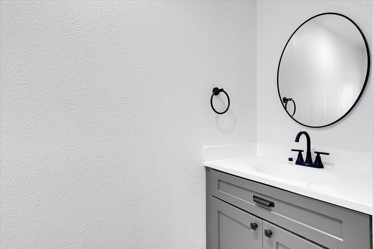 Detail Gallery Image 12 of 58 For 2614 Palm Street, Sutter,  CA 95982 - 3 Beds | 2/1 Baths