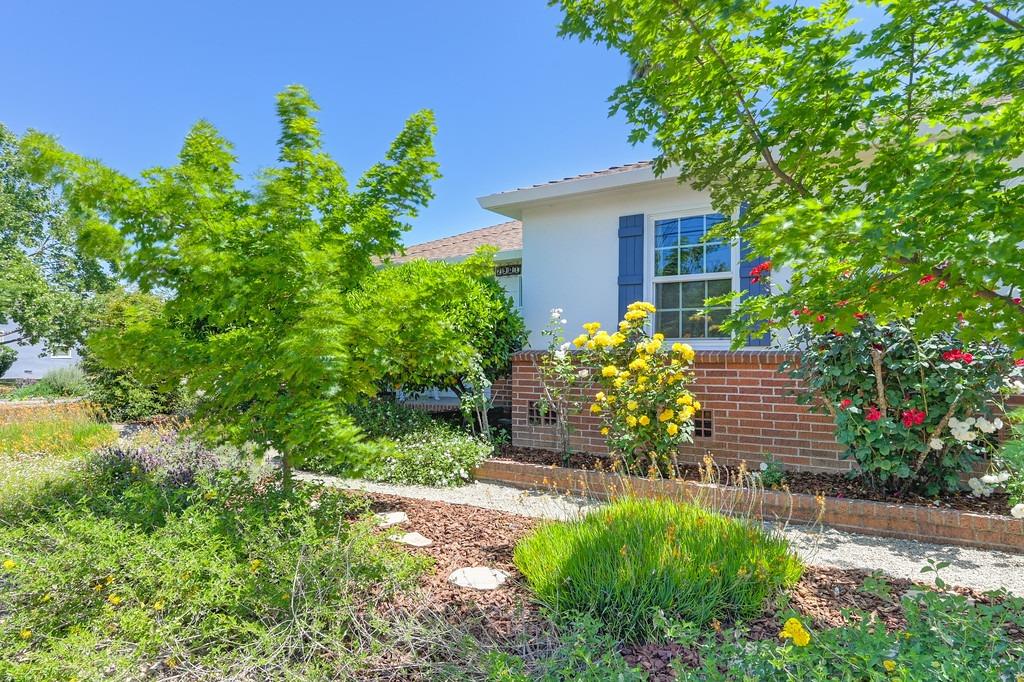 Detail Gallery Image 9 of 80 For 2901 61st St, Sacramento,  CA 95817 - 3 Beds | 1/1 Baths