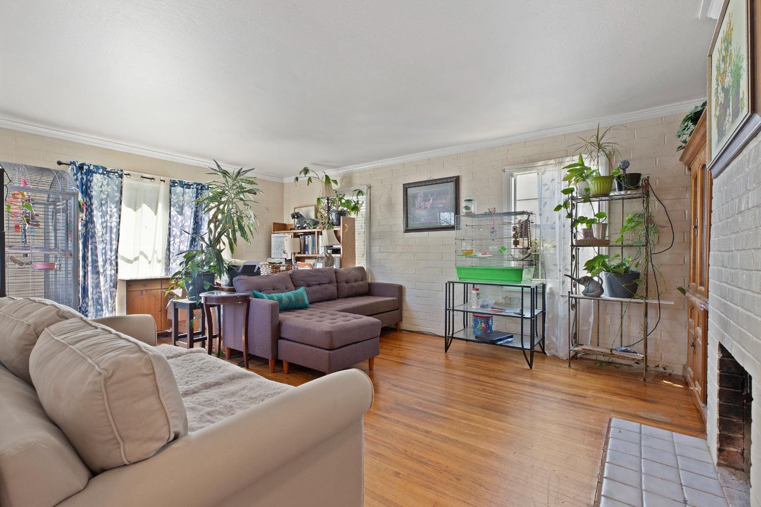 Detail Gallery Image 5 of 31 For 1731 Humphrey Dr, Concord,  CA 94519 - 3 Beds | 1 Baths