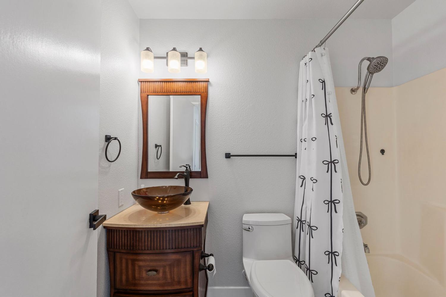 Detail Gallery Image 36 of 45 For 216 Jubilee Way, Rio Linda,  CA 95673 - 3 Beds | 2 Baths