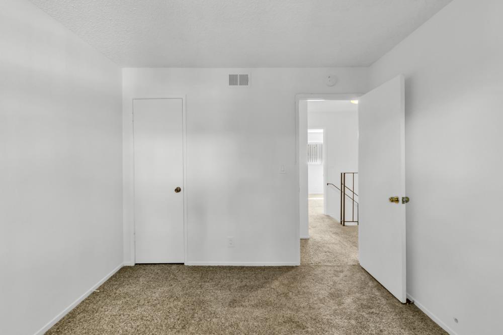 Detail Gallery Image 31 of 57 For 4020 Knoll Top Ct, Carmichael,  CA 95608 - 3 Beds | 1/1 Baths