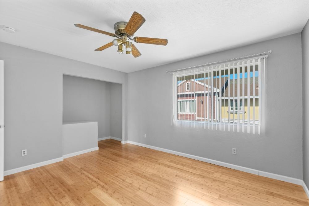 Photo #23: 225058361 Listing: Photo #23