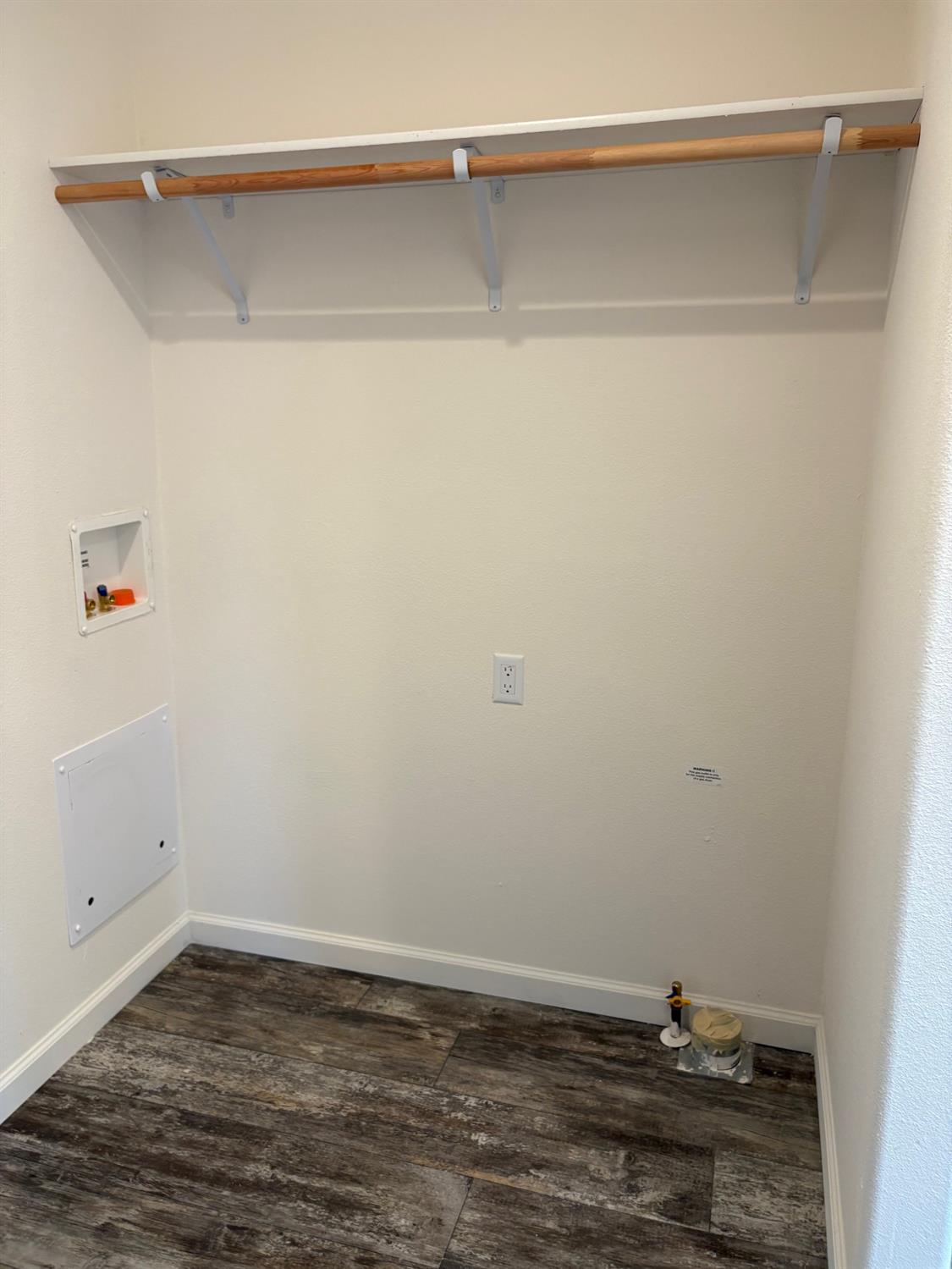 Detail Gallery Image 11 of 18 For 118 Hedy Ln, Davis,  CA 95618 - 1 Beds | 1 Baths