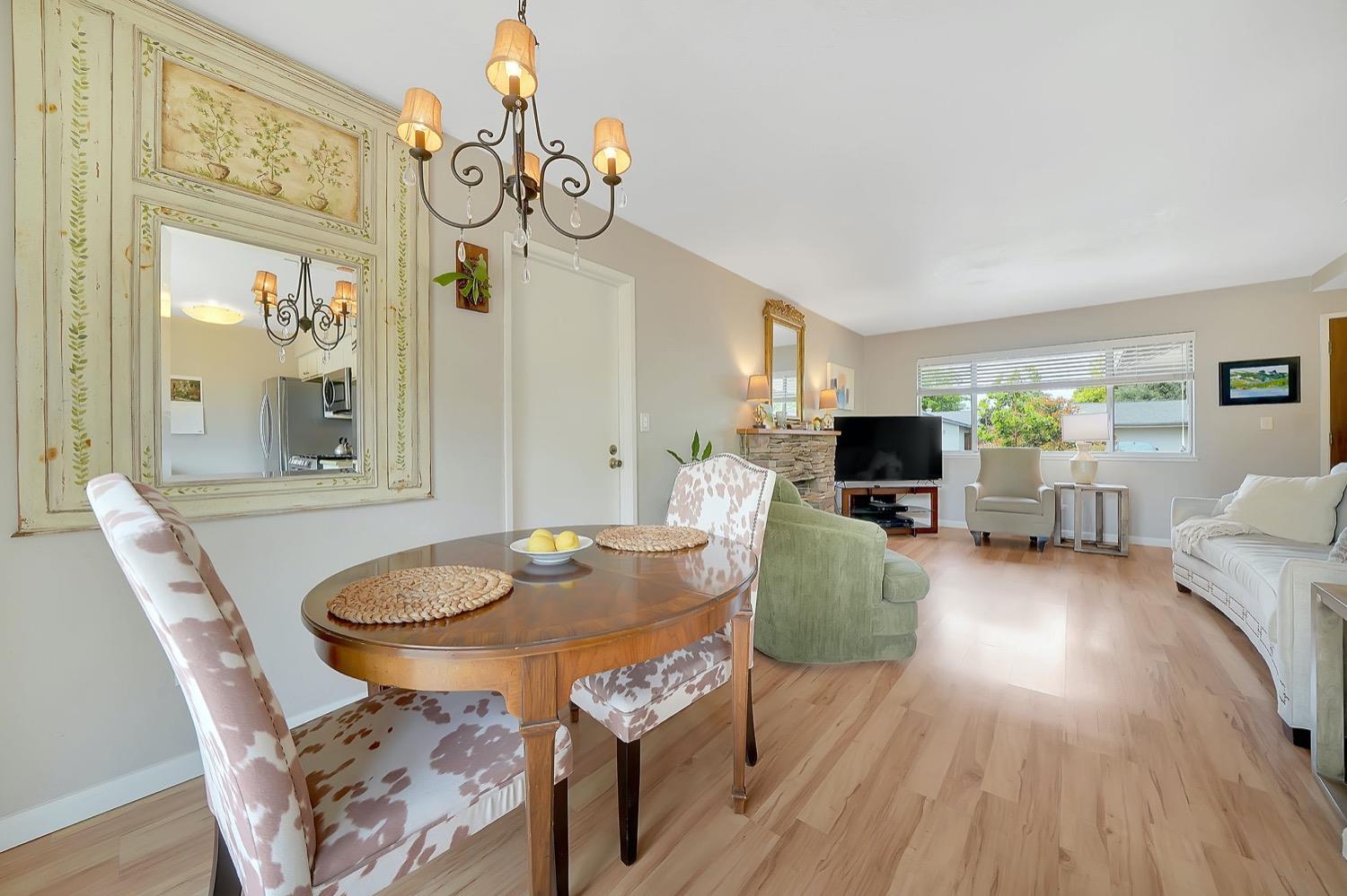 Detail Gallery Image 11 of 63 For 8912 Ramstad Ave, Fair Oaks,  CA 95628 - 3 Beds | 1 Baths