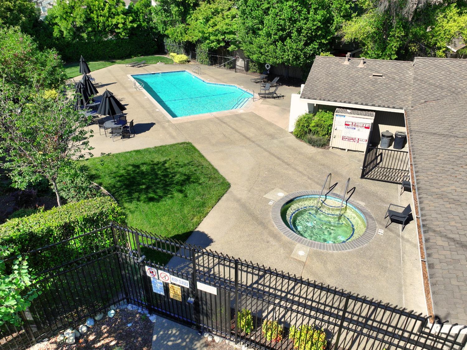 Detail Gallery Image 66 of 69 For 1982 University Park Dr, Sacramento,  CA 95825 - 3 Beds | 2/1 Baths