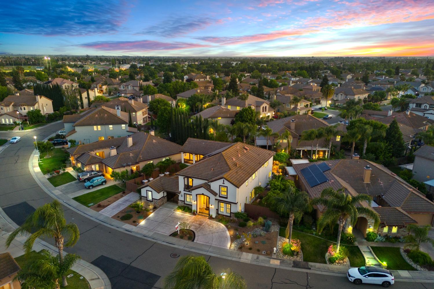Detail Gallery Image 92 of 94 For 6600 Caprezzo Way, Elk Grove,  CA 95757 - 5 Beds | 4/1 Baths
