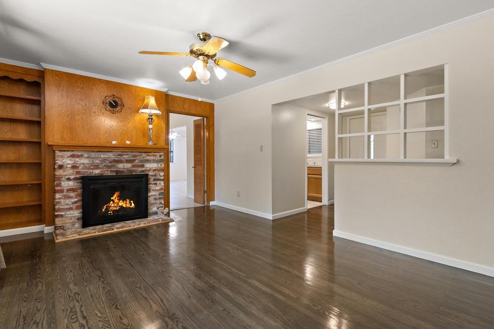 Detail Gallery Image 7 of 35 For 10334 Doyle Way, Rancho Cordova,  CA 95670 - 3 Beds | 2 Baths