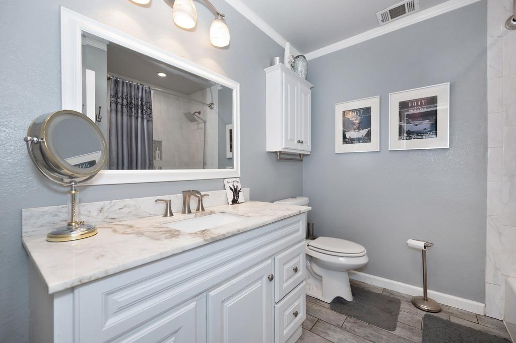 Detail Gallery Image 16 of 38 For 20427 Starlight Ln, Grass Valley,  CA 95945 - 3 Beds | 2 Baths