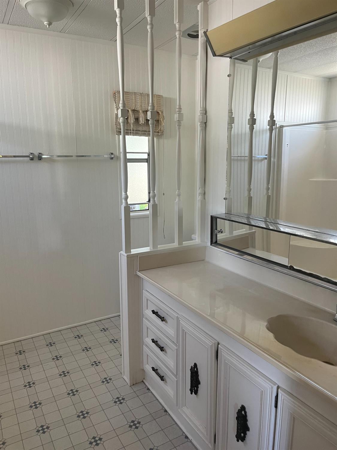 Detail Gallery Image 15 of 31 For 12180 Laurel Dr, Auburn,  CA 95603 - 3 Beds | 2 Baths