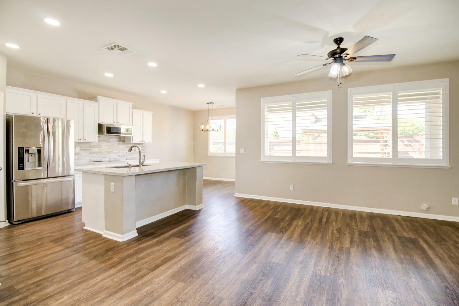 Detail Gallery Image 15 of 47 For 2337 Lockton Dr, Roseville,  CA 95747 - 3 Beds | 2 Baths