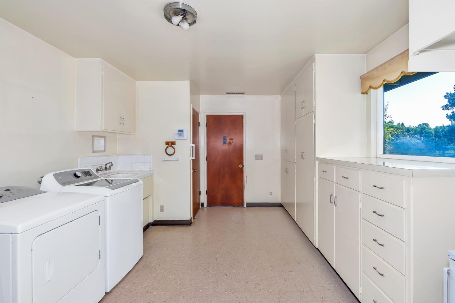 Detail Gallery Image 50 of 61 For 3789 State Highway 33, Gustine,  CA 95322 - 3 Beds | 2/1 Baths
