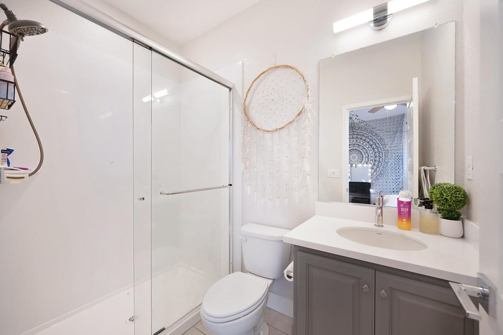 Detail Gallery Image 29 of 34 For 5033 Chico Dr, Roseville,  CA 95747 - 5 Beds | 4/1 Baths