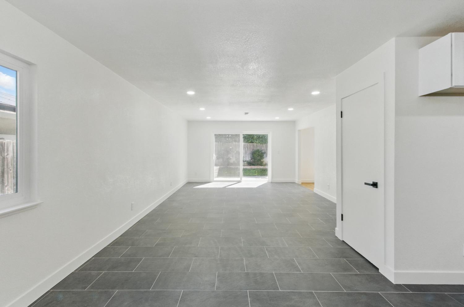 Detail Gallery Image 16 of 70 For 2237 Edwards St, Marysville,  CA 95901 - 4 Beds | 2/1 Baths