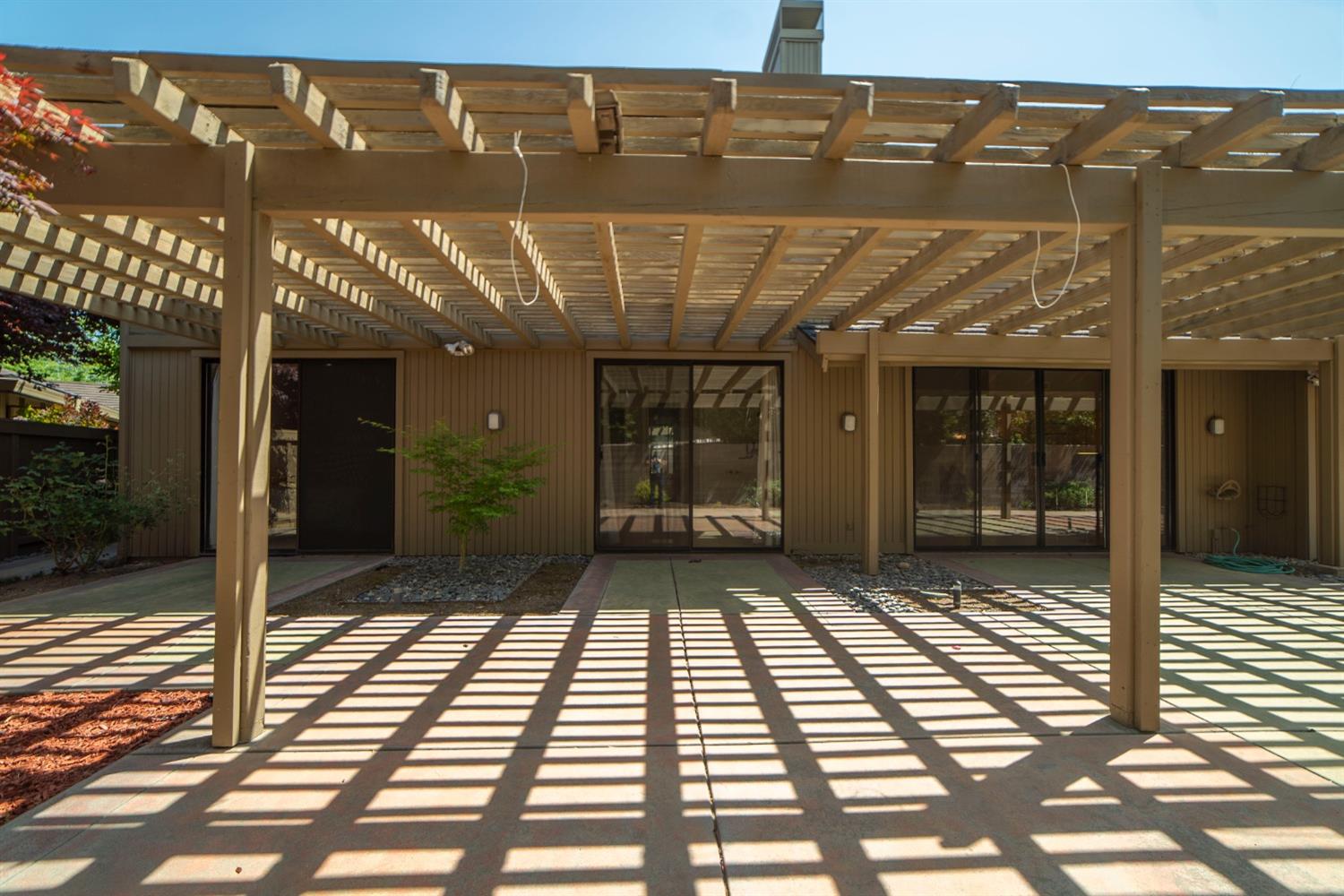 Detail Gallery Image 90 of 94 For 11457 Huntington Village Ln, Gold River,  CA 95670 - 4 Beds | 4/2 Baths