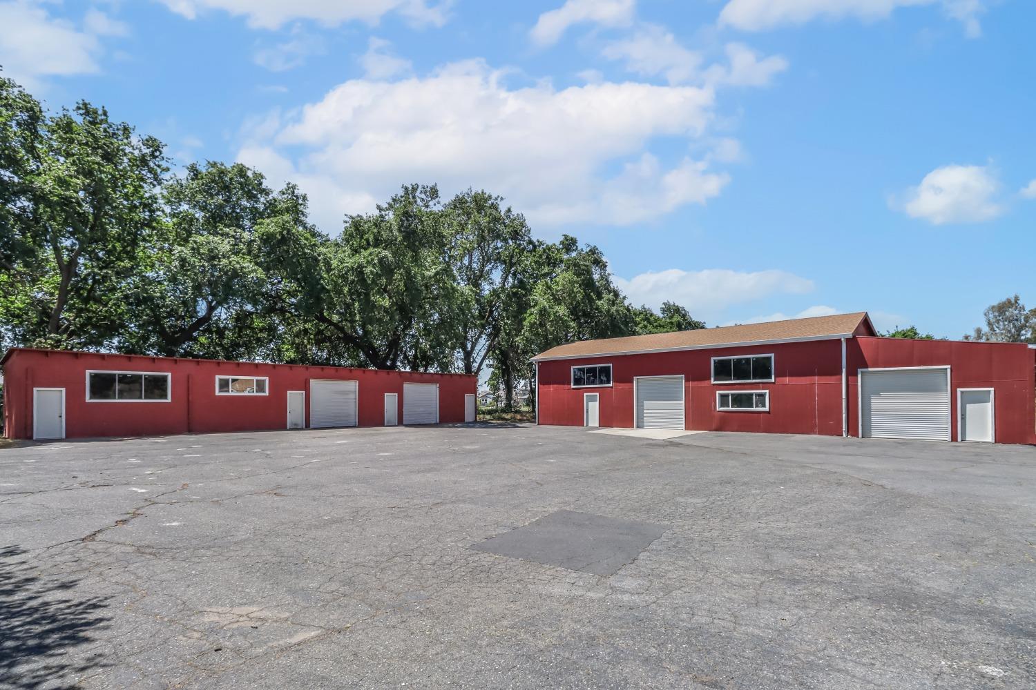 Detail Gallery Image 78 of 98 For 2590 S River Rd, West Sacramento,  CA 95691 - 3 Beds | 2/1 Baths