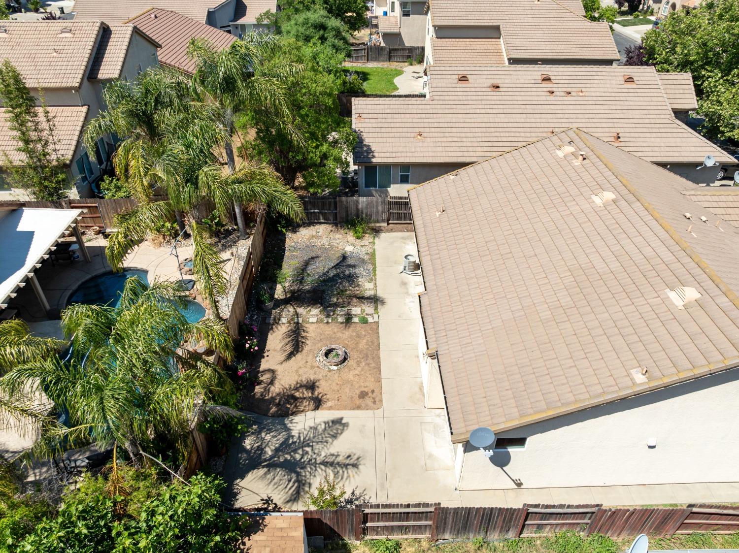 Detail Gallery Image 39 of 41 For 9443 Marius Way, Sacramento,  CA 95829 - 4 Beds | 2 Baths