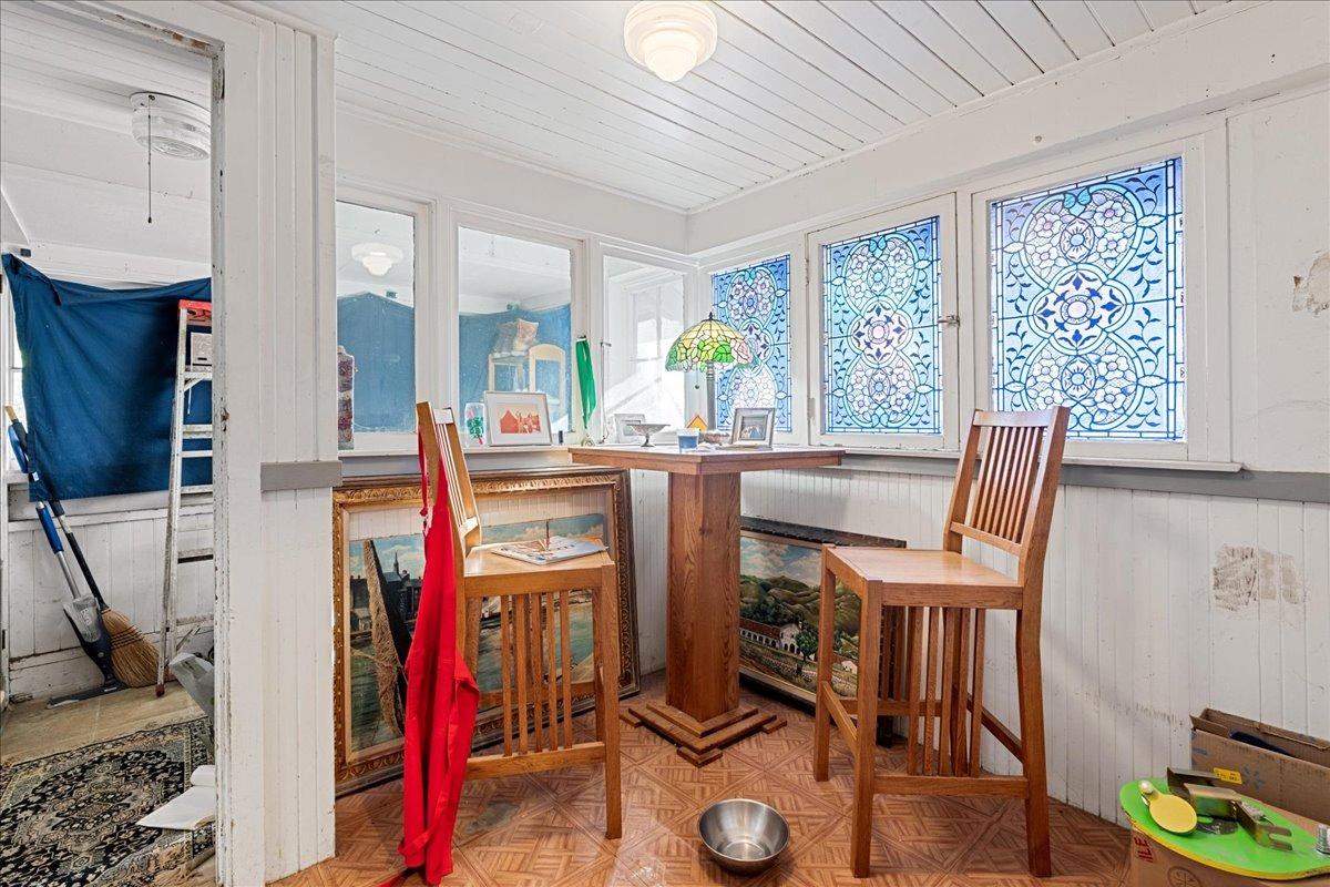 Detail Gallery Image 13 of 28 For 2504 N St, Sacramento,  CA 95816 - 3 Beds | 1 Baths