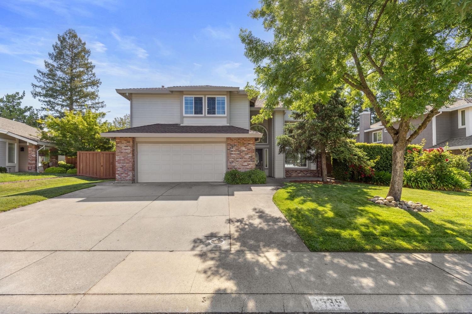Detail Gallery Image 40 of 40 For 1535 E Colonial Pkwy #E,  Roseville,  CA 95661 - 4 Beds | 2/1 Baths
