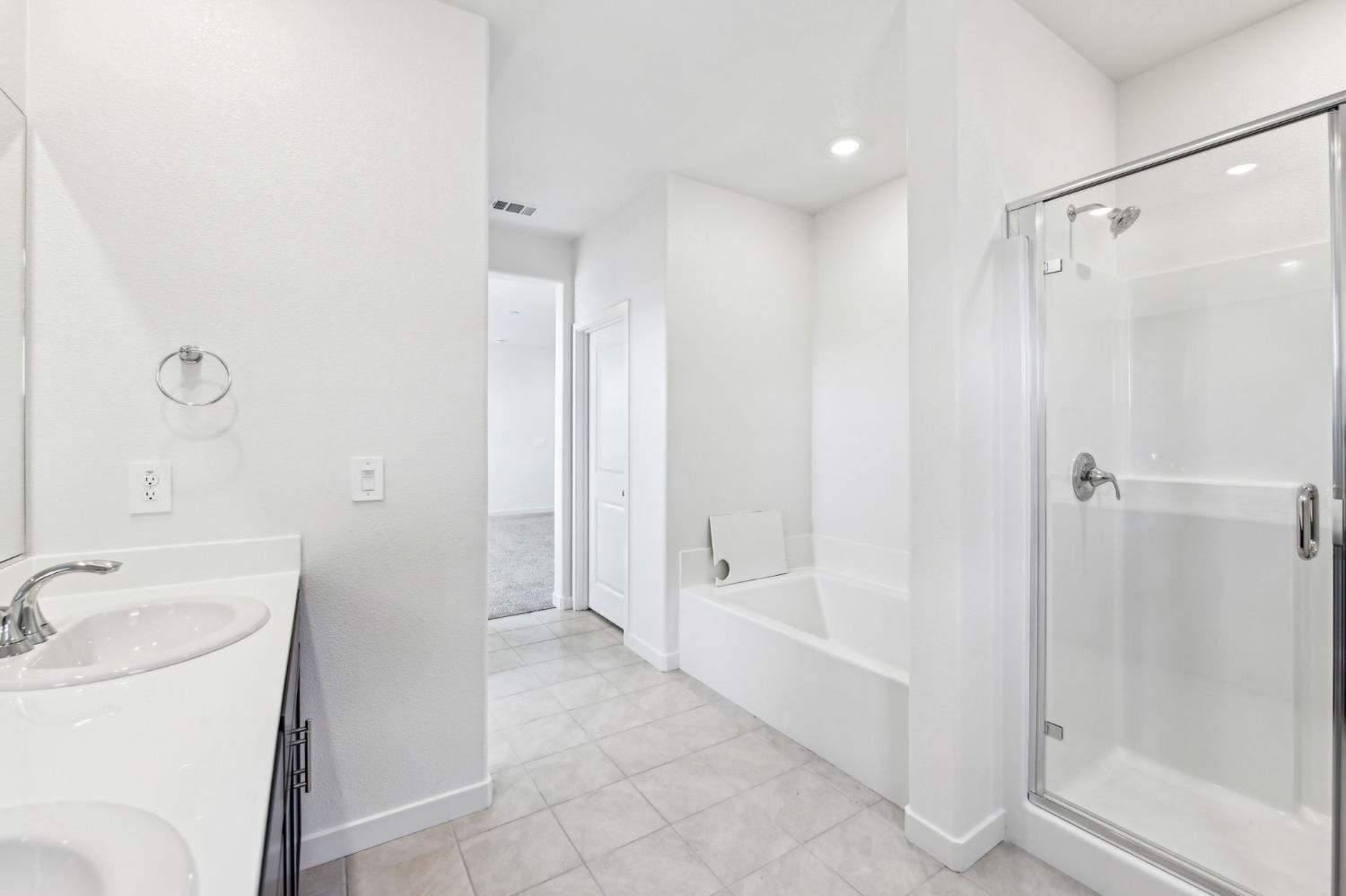Detail Gallery Image 29 of 38 For 1280 Bastion Ave, Galt,  CA 95632 - 4 Beds | 3 Baths
