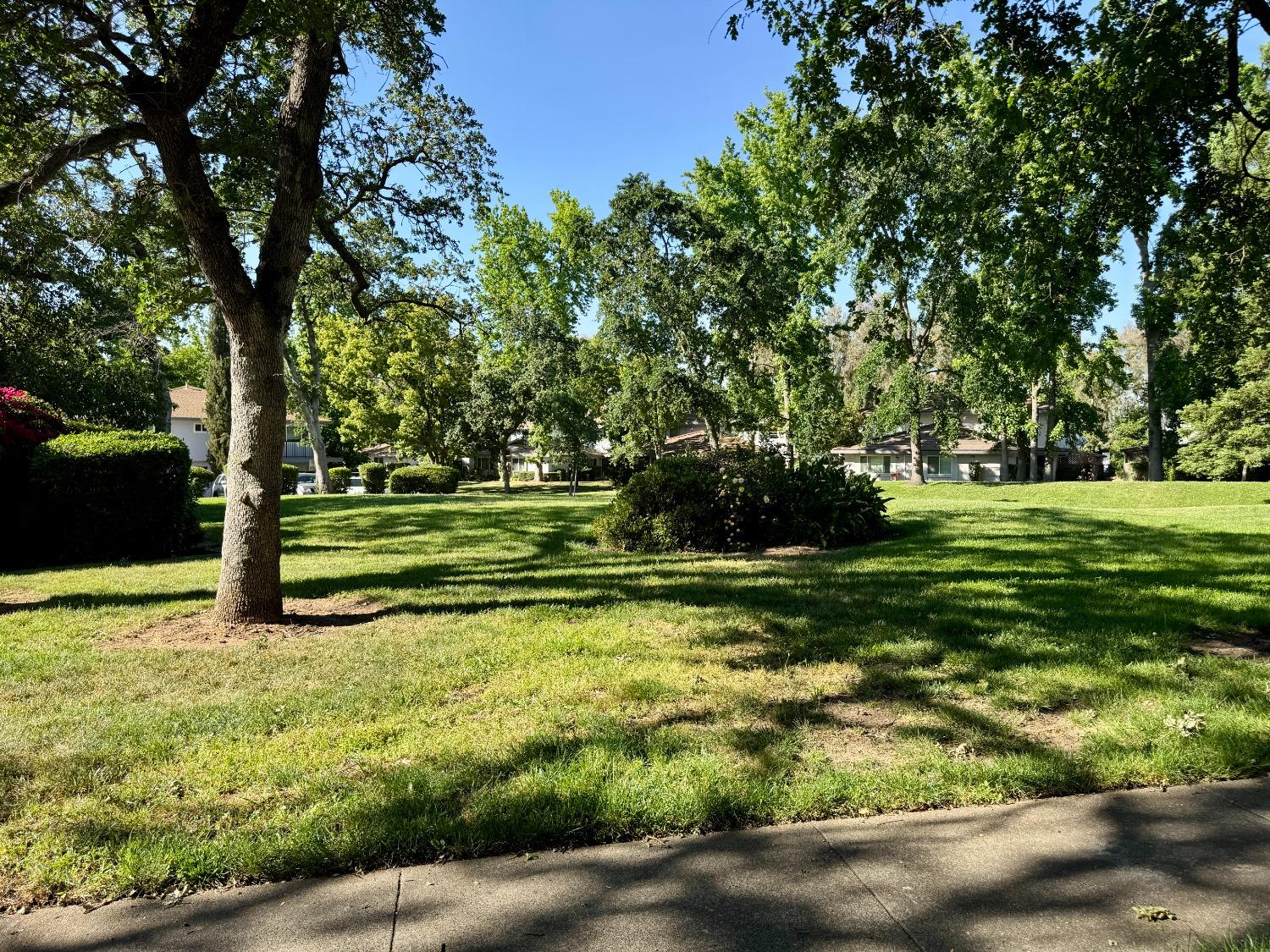 Detail Gallery Image 47 of 53 For 4742 Greenholme Dr #3,  Sacramento,  CA 95842 - 2 Beds | 1 Baths