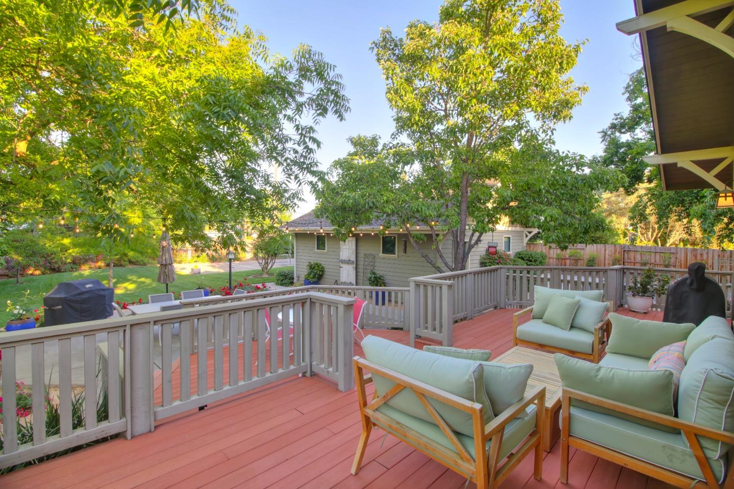 Detail Gallery Image 36 of 73 For 3232 Norris Ave, Sacramento,  CA 95821 - 4 Beds | 3 Baths