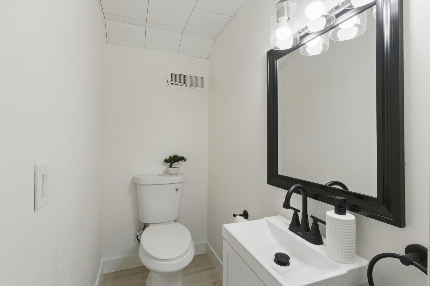 Detail Gallery Image 56 of 70 For 2237 Edwards St, Marysville,  CA 95901 - 4 Beds | 2/1 Baths