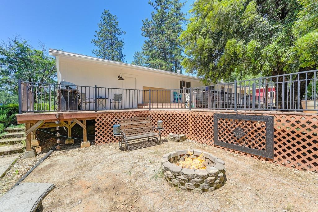 Detail Gallery Image 33 of 38 For 20427 Starlight Ln, Grass Valley,  CA 95945 - 3 Beds | 2 Baths