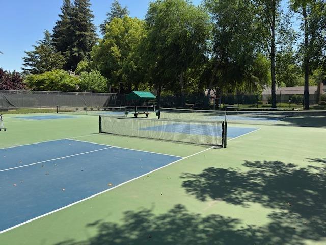 Detail Gallery Image 4 of 14 For 15 Colby Ct, Sacramento,  CA 95825 - 2 Beds | 2/1 Baths