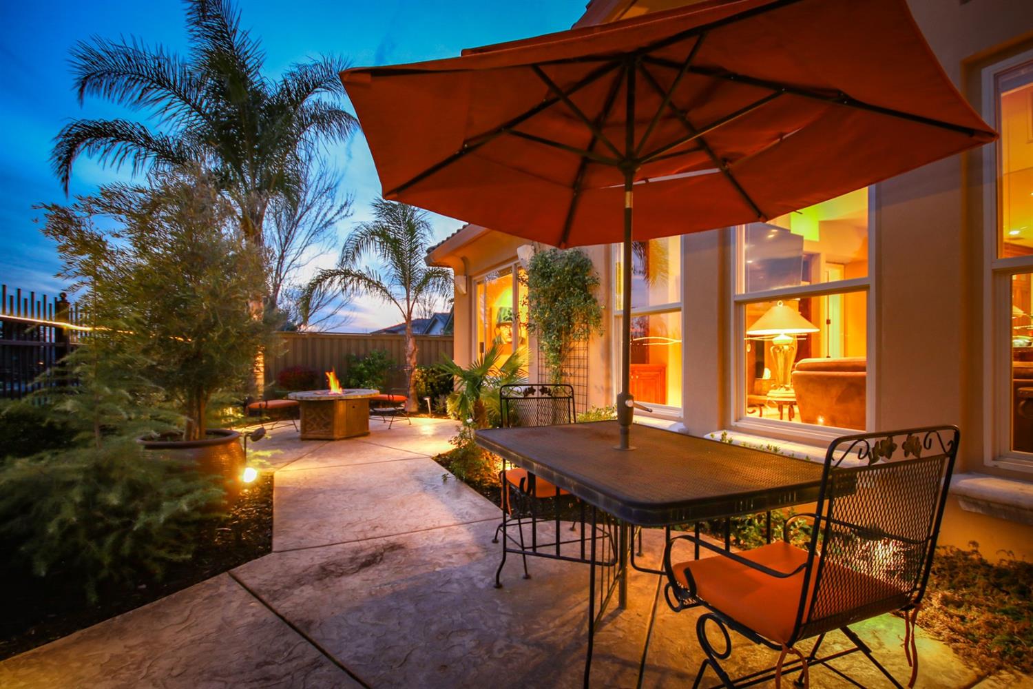 Detail Gallery Image 16 of 80 For 8618 Hawkstone Ct, Roseville,  CA 95747 - 4 Beds | 4/1 Baths